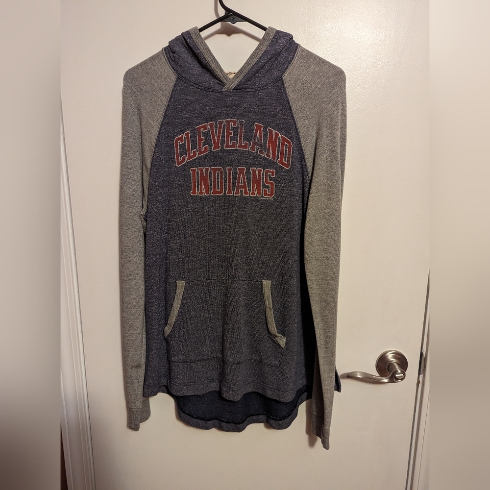 Homage S MLB Cleveland Indians Light Gray & Blue Long Sleeve